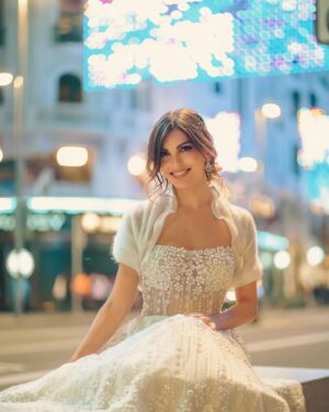 Cristinini Instagram - ✨ Núvia✨

👗 @pronovias
💍 @rabatjewellery
💄 @diorbeauty @naogayoso
📸 @crowinng

#vestidonovia #novia #cristinini #lifestyle #moda