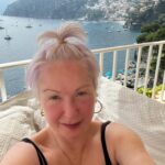 Cyndi Lauper Instagram - Greetings from…not New York! 😘