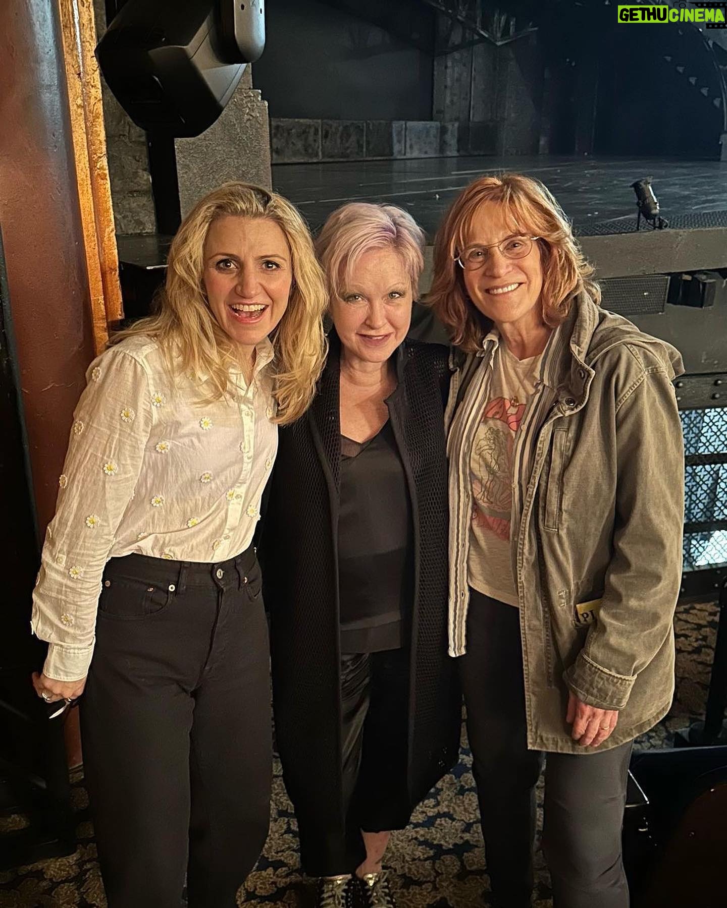 Cyndi Lauper Instagram - Love seeing so many of my Kinky Boots fam on Broadway this week! Congrats to @starkweather and the cast of @andjulietway, @annaleighashford, and @jharrisonghee. Broadway is back and everyone should go see a show! ✨🎭✨