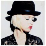 Cyndi Lauper Instagram - #fbf 🎩