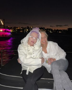 Cyndi Lauper Instagram - What a nice time and a great hang! Thank you @sirrodstewart #RodFamily #RodBand 🥂