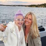 Cyndi Lauper Instagram - What a nice time and a great hang! Thank you @sirrodstewart #RodFamily #RodBand 🥂
