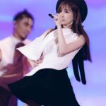 Cyndi Wang Instagram - 濟南hihi👋🏻👋🏻byebye👋🏻👋🏻 #SugarHigh世界巡迴演唱会 #你好你好再見再見 #王心凌 #CyndiWang