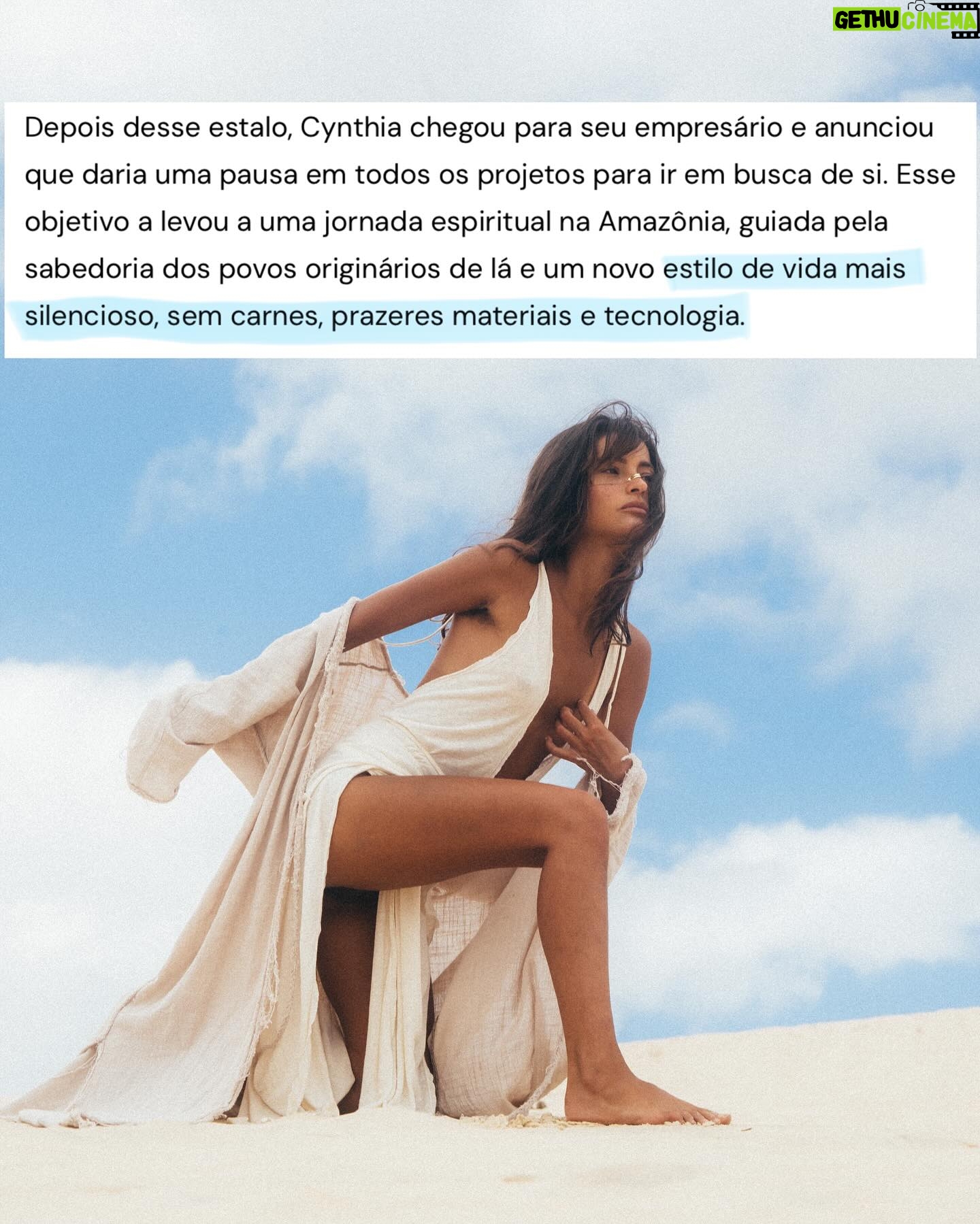 Cynthia Aparecida Instagram - (đđŒPassa pro ladođđŒ) PRECISAMOS u-r-g-e-n-t-e PARAR DE ROMANTIZAR O AUTOCONHECIMENTO!!!! Link matĂ©ria completa nos stories. ââââââââââââââââââââââ- đš PROCESSO CRIATIVO: Toda a imagem e conceito construĂdo para este ensaio veio diretamente do significado da palavra CYNTHIA. â¶ïž Cinto Ă© o nome de um monte na ilha de Delos, na GrĂ©cia, onde, segundo a lenda, os gĂȘmeos Apolo (O Deus do Sol) e Ărtemis (A Deusa da Lua) teriam nascido, crescido e formado seus clĂŁs. Sabia que no clĂŁ da Deusa Ărtemis, toda guerreira era chamada por âšKYNTHIA?âš, que tambĂ©m significava âAquela que nasceu ou veio de Cintosâ PortantoâŠ.decidimos que o ARQUĂTIPO DESTE ENSAIO seria nada mais, nada menos, que: đčđĄCynthia, que tem o mesmo significado que DEUSA ĂRTEMIS đĄđč. đž Que @lucaspinhel Ă© o gĂȘnio da fotografia todo mundo sabe, mas nesse processo criativo que vivemos juntos, ele mostrou muito mais que genialidade. Ele mostrou sensibilidade e vulnerabilidade. Ă uma verdadeira arte clicar a essĂȘncia de um ser recĂ©m-nascido. đ§đ·đ»ââïžConstrução da Deusa com a arte de @laylafoz e @pupindeleu / acessĂłrios @callmelayla đ â„ïž OBRIGADA @capricho por abrir espaço para conversas vulnerĂĄveis, necessĂĄrias e honestas, em uma matĂ©ria jovem, que poderia conter qualquer outro assunto mais atrativo do que mergulhar no processo de despertar a consciĂȘncia com autorresponsabilidade. AlguĂ©m mais por aĂ passando por um processo foooorte de autoconhecimento ? Qual frase do carrossel mais te marcou?