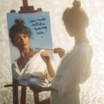 Cynthia Aparecida Instagram - ARTE É TRABALHO. Feliz dia! ♥️ 📸 gênio artista fodástico @lucaspinhel 💍artista criadora Deusa @callmelayla @laylafoz 🛟 amigas apoiadoras cósmicas @pupindeleu