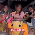 Cynthia Aparecida Instagram – DAR ENQUANTO GANHA? Será que é possível criar novas realidades nesse planeta?

Esta foi a segunda arrecadação feita aqui no meu Instagram para levar música pra dentro da Floresta Amazônica. 💚✨ 

Foram 5 dias de arrecadação onde ofereci meu workshop do @cynthonizar que custa 333 por apenas 33 reais e muita gente participou. 

É POSSÍVEL SIM 
criar um mundo onde as pessoas 
se ajudam e aprendem juntas e ainda apoiam mudanças.

É POSSÍVEL SIM 
criar consciência de reparação do dano histórico que nossos ancestrais cometeram no passado. 

É POSSÍVEL SIM 
apoiar , incentivar e levantar outras culturas diferentes da nossa através da ARTE e da MÚSICA. 

Como arrecadamos R$ 12.270,00?

– Venda de ingressos @cynthonizar: 
Foram 70 ingressos vendidos que geraram um valor de R$ 3.750,00 reais e 100% da renda foi doada. Agradeço do fundo da minha alma cada pessoa que contribuiu e compareceu no workshop. JUNTOS a gente provou que o impossível não existe!

Numa sociedade que lucra com a nossa separação, comprar um simples ingresso para apoiar a causa indígena foi um ato de rebeldia. 

Agradeço por BURLAREM o sistema comigo! 🖖🏼✨

– Quadro de arte @mena.011:
O artista mais incrível de SP nos ofereceu uma de suas artes para que vendêssemos e usássemos todo o valor para agregar na arrecadação. 💛 (assim que eu voltar da viagem vou postar o quadro pronto pra vocês verem!)
VALOR: R$5.000

Num mundo onde muitos dão ou podem dar pouco 
você @mena.011 foi lá e deu o teu melhor!! 
OBRIGADA!!! 💚

-Irmãos e Irmãs de jornada:
Agradeço a cada mulher que veio aos eventos na minha casa, toda a renda foi revertida pra essa arrecadação. 
Agradeço a cada amigo e amiga que enviou energia financeira como doação.

Eu e as pessoas que conheço, meus irmãos da jornada vida conseguimos juntos R$ 3.520,00

TOTAL:
R$ 12.270,00
CONSEGUIMOS !!!!!!!! 
VAI TER MÚSICA NA FLORESTA SIM!!!! ✨🥳

(Vem pro stories que a viagem começa hoje)