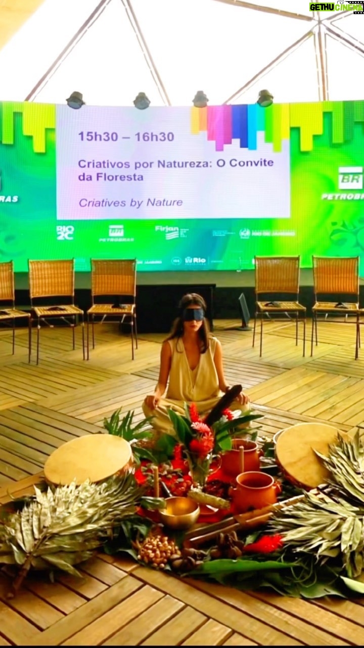 Cynthia Aparecida Instagram - É HOJEEEE SÃO PAULO! A jornada “CRIATIVOS POR NATUREZA” aterriza na selva de pedra pra fazer a frequência natural da sua criatividade vibrar. Um evento diferente de tudo que você já viu e ouviu. Últimas 2 vagas! Interessados preencher o LINK NA BIO. :) 🎥 imagens sensíveis da @amandalavorato 💡 produção poderosa @larisonaglio 🔌 fonte de inspiração @cynthonizar