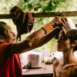 Cynthia Aparecida Instagram – Uns dias atrás eu compartilhei aqui algumas imagens da experiência mais profunda de autoconhecimento que já vivi na floresta. 

No dia seguinte quando acordei Deus me disse a seguinte frase: “filha, nem todo mundo está apto pra conhecer a verdade”

E ai, lembrei de uma vez na palestra da @profluciahelenagalvao onde ela disse algo que me marcou: 

 “Precisamos ter critério para quem passar conhecimento. Vocês não acham que conhecimento dá poder? E se você coloca conhecimento na mão errada? Isso não é perigoso?”

conhecimento é como um quebra-cabeça e hoje entendo a importância de existirem várias partes escondidas por aí… 

É com esse cuidado e essa cautela que venho dando esses primeiros passos com meu compartilhar sobre as sabedorias da floresta aqui no Instagram.

Aqui, tenho feito convites que poucos vão ouvir

nos stories de hoje,
convido você pro meu grupo no WhatsApp 
onde realizo trocas profundas e promovo encontros sobre temas curiosos que eu não abro aqui. 

você ouve?
vem gritar comigo
