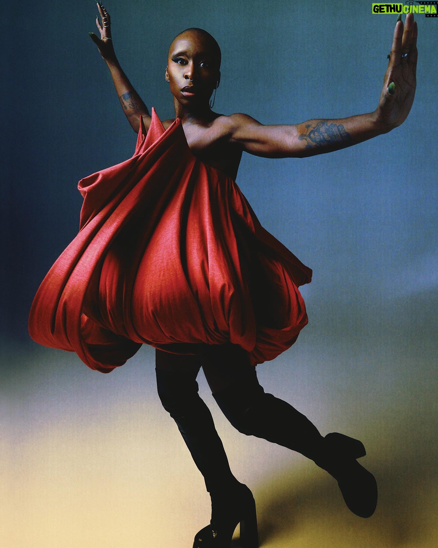 Cynthia Erivo Instagram - Happy Valentine’s Day THANK YOU TO EVERYONE WHO MADE THIS HAPPEN. Let me be your cover girl!!! @lofficielusa @lofficielparis @lofficielitalia Photography @AxleJozeph Styled by @JasonBolden in @LouisVuitton Writer @ZachStaff Casting @LaurenTabach Hair @Eph_The_Barber Makeup @Giselle_Makeup Photo Assistant @EricSakai Stylist Assistant @EleMaltese