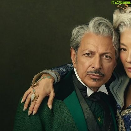 Cynthia Erivo Instagram - Everytime we get a chance to share a little more of this experience, Iβm excited and overwhelmed. Every single person in these frames is an exquisite human being. Article in my stories πππ Thank you @vanityfair for helping us share @sophyholland you and that camera are actual magic. @alice_hmua π @simcamps_pro ππΎββοΈ @paultazewell COSTUME DESIGNER ICON @carmen.magic03 π @shadesofshea_ π
πΎ @sinead__eye_girl_ π