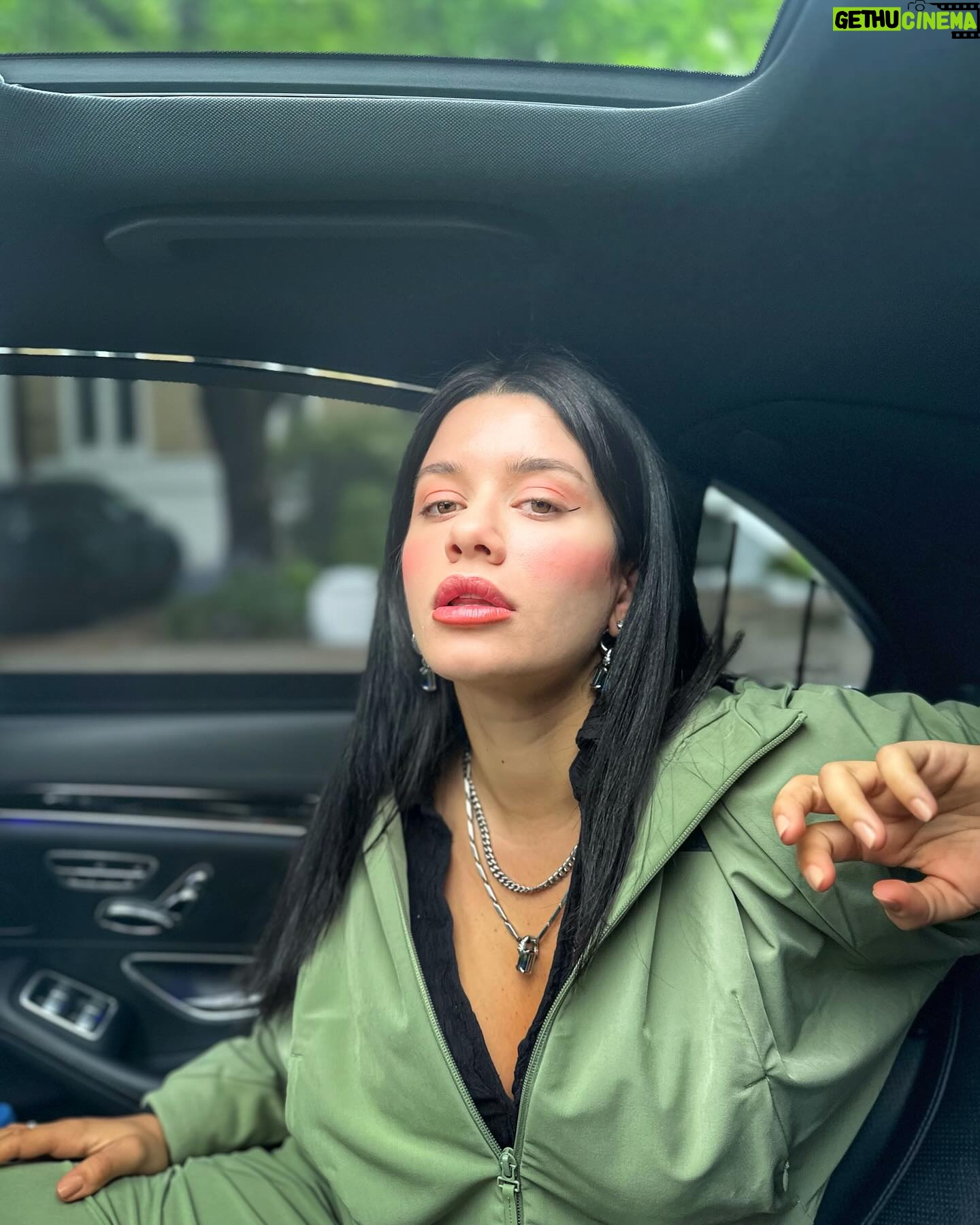 Cynthia Khalifeh Instagram - Bonjour #Cannes ☀️