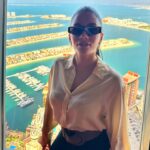 Cynthia Khalifeh Instagram - A lunch in the sky !😬🤗🫥 🍣🌮