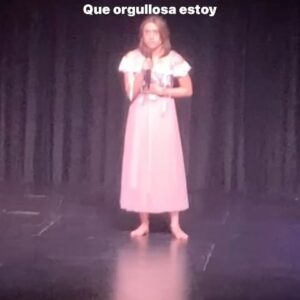 Cynthia Klitbo Instagram - Estar separadas duele mucho pero sé que así es como aprenderás a volar cuando yo ya no esté.
 Te amo con toda mi alma @elisaklitbo_ .