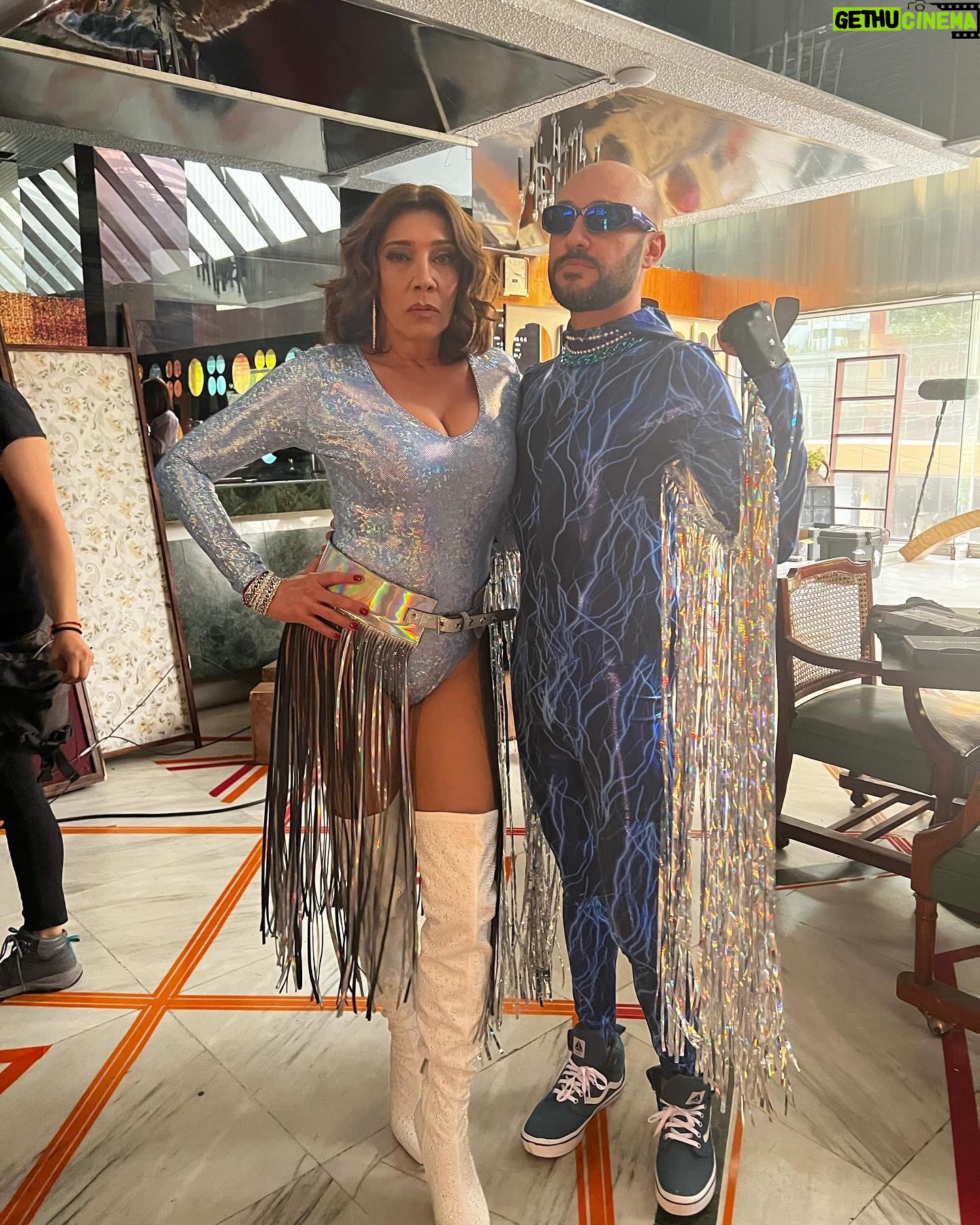 Cynthia Klitbo - 1.8K Likes - La Lola vela en Vix