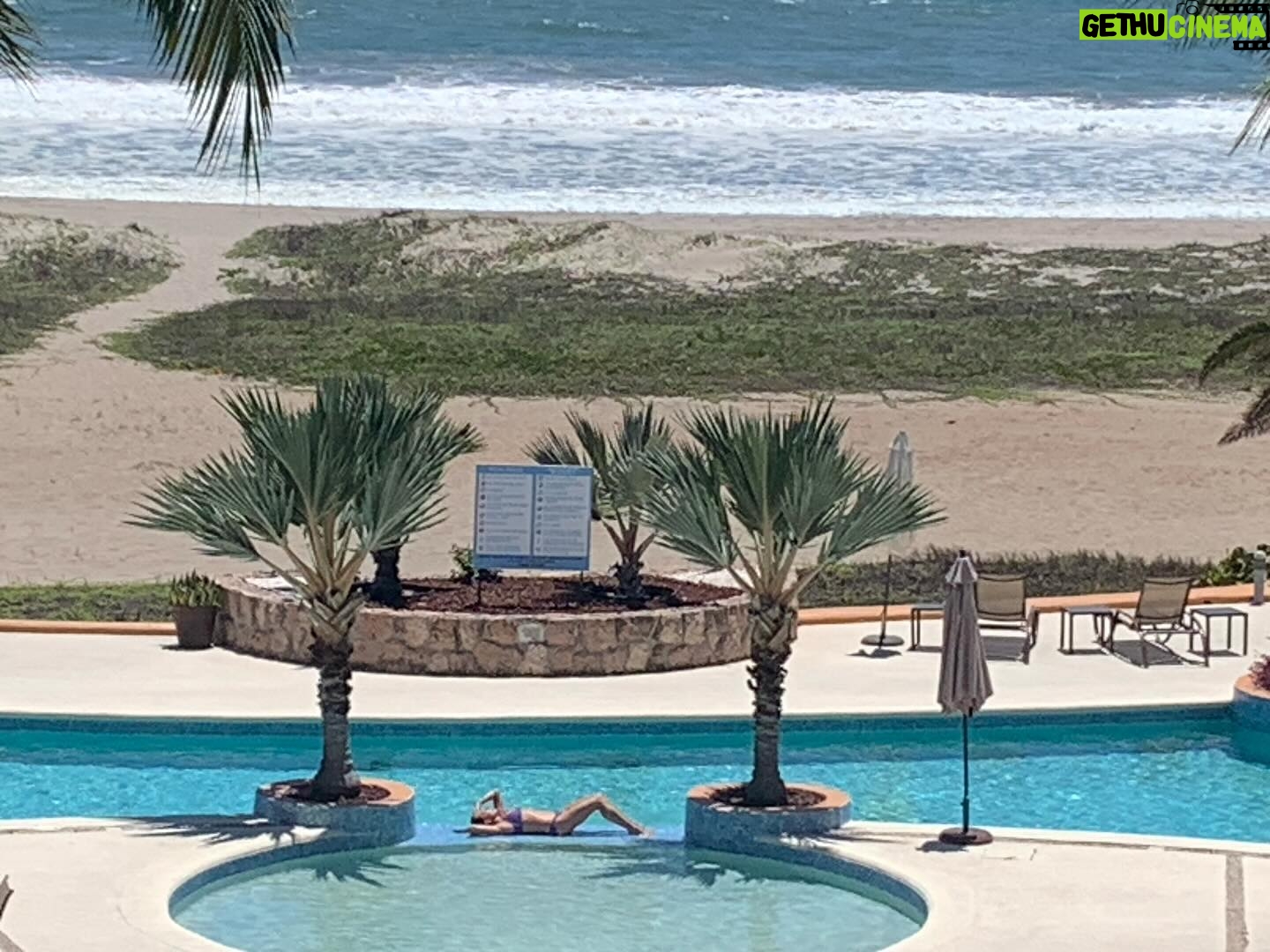 Cynthia Klitbo Instagram - En mi Mazatlán amado . Que rico llegar a casa después de tanto tiempo ❤️