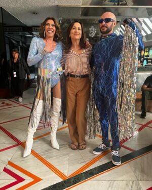 Cynthia Klitbo Instagram - La  Lola  vela en Vix