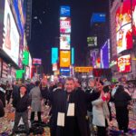 Cynthia Klitbo Instagram - Cumplí con mi promesa😍a mi hija @elisaklitbo_ @huicocheatv Feliz Año Nuevo 🎆 #new york #añonuevo #timesquare