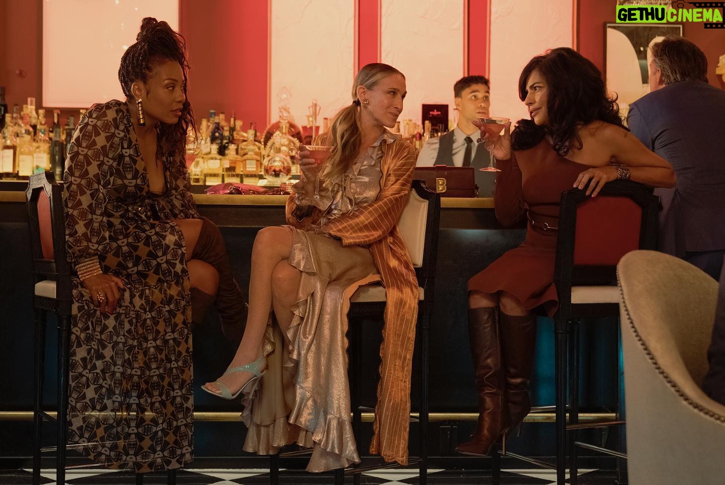 Cynthia Nixon Instagram - Dream job to be back in the director's chair this season and especially for this week's @justlikethatmax episode 🎬 ! Biggest thank you to all the AJLT family, and @mgrmgm (Molly Rogers) and @the_danny_santiago for your incredible costumes (the Halloween party 😱), hilarious episode writers @bitchesgottaeat (Samantha Irby) and @dasfroehlich (Lucas Froehlich), and to @wyldabayron for making everything and everyone gorgeous. 🎥 A preview of Thursday’s episode from your proud director: Halloween costume party starring LTW and Anthony 🎃, a meet cute for Carrie opposite the darling Peter Hermann 🚲, Charlotte and Rock living their best lives despite Harry’s skepticism 🤩, Che life updates 🌶️, Miranda sleepless in the city 🛏️, and steamy rendezvous' for both Nya and Seema 🍸🍸! 📷: @craigblankenhorn #AndJustLikeThat