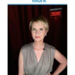 Cynthia Nixon Instagram - So fun to be back on @LiveKellyAndMark this morning and found out that @KellyRipa is a @gildedagehbo fan! 😘😘