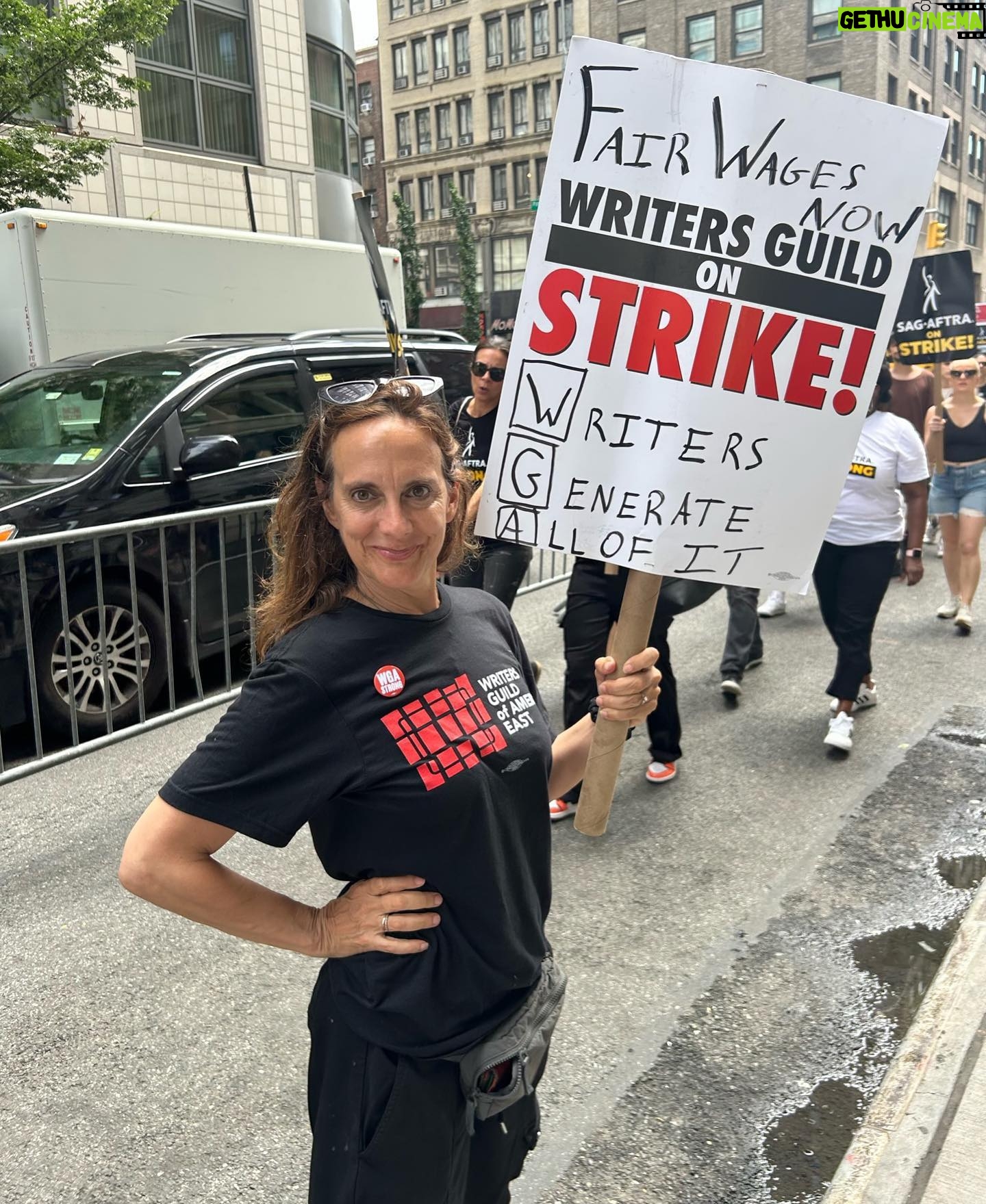 Cynthia Nixon Instagram - An honor to be in solidarity with this hard-working, brilliant, and united group of my fellow actors and writers. 💪💪 #SAGAFTRAStrong #WGAStrong