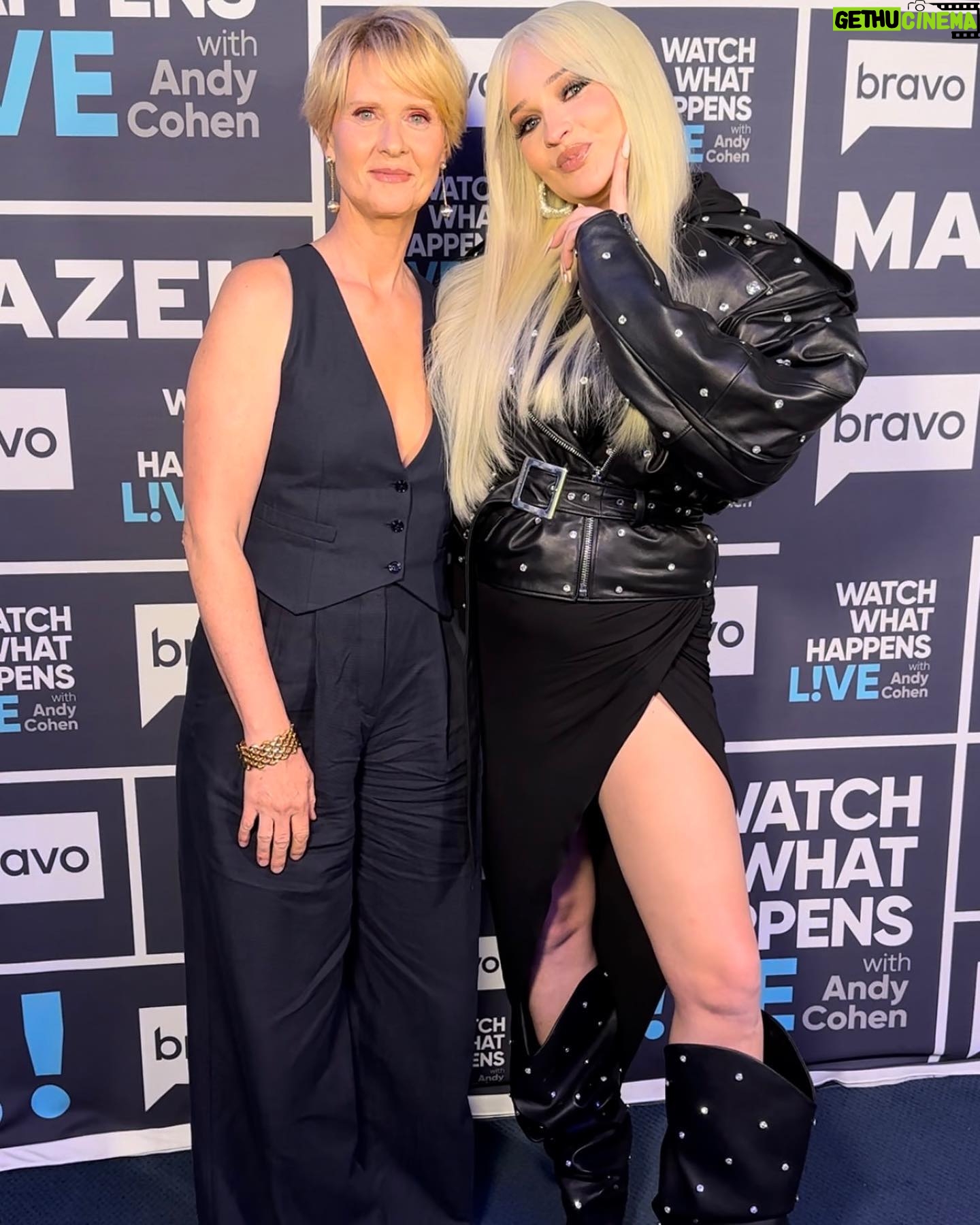 Cynthia Nixon Instagram - It’s Cynthia and it’s @kimpetras on Watch What Happens Live! Watch us and our bartender @nicholas.hamilton at 10:30pm on @BravoTV 🌈 #WWHL
