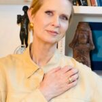 Cynthia Nixon Instagram - Had a blast playing dress up for a press day in NYC on behalf of #SevenYearDisappear @thenewgroupnyc (tickets 🔗 in my bio). @alicialombardini @matthewmonzon @itsmatin . Outfit: Lafayette 148 Shoes: Gianvito Rossi Earrings: Bevza Ring: Ritique Coat: Dorothe Schumacher Bag: Gianvito Rossi Sunglasses: Emmanuelle Khahn