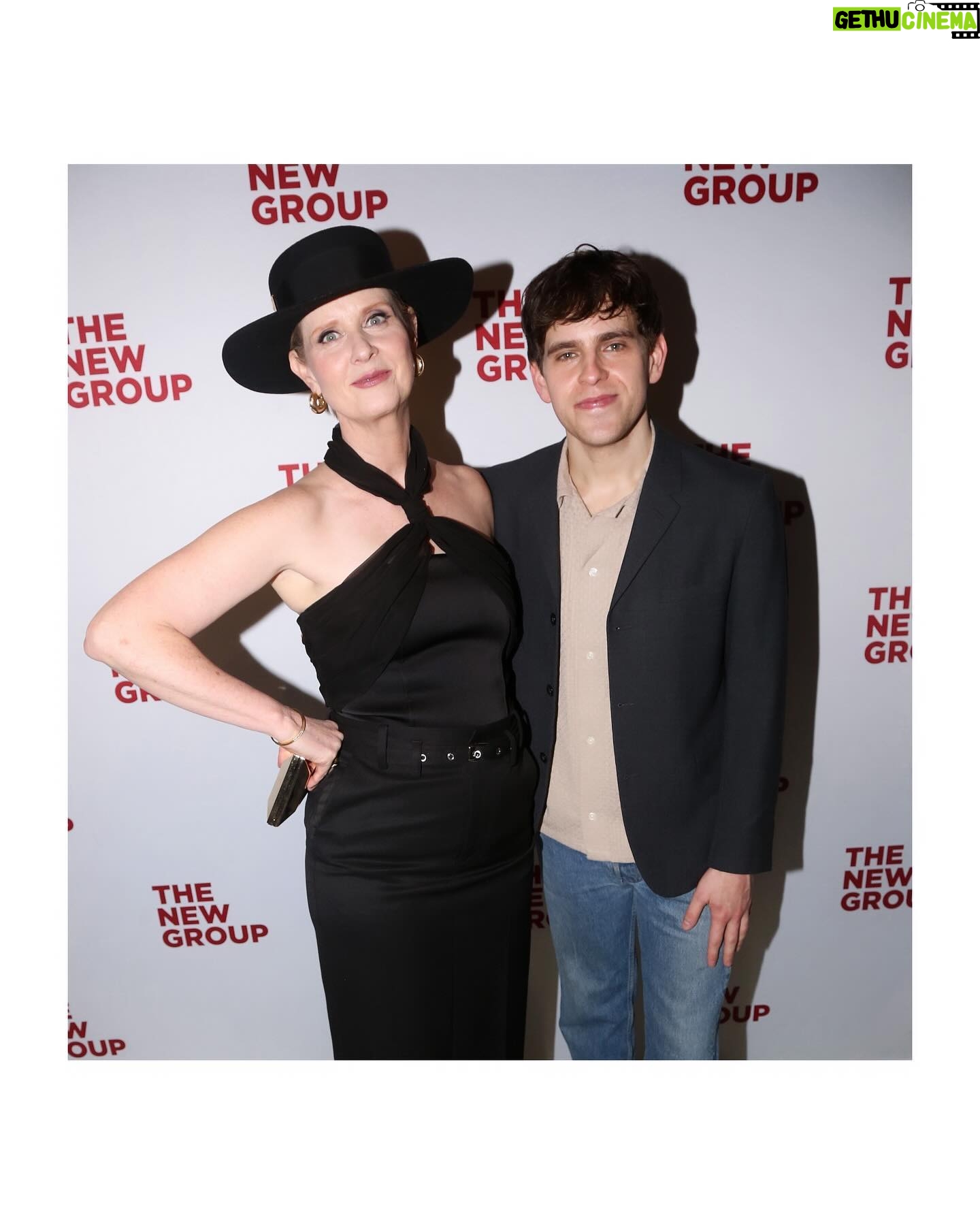 Cynthia Nixon Instagram - About last night...sharing some fun photos from the opening night of The Seven Year Disappear party 🎉 🥳 . Photo by Christine and Bruce Glikas @bruglikas @broadwaybruce_