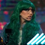 Cynthia Samuel Instagram - ‏شوفوا كيف أتحدى نفسي مع أحلى زملاء من زوجة واحدة لا تكفي على برنامج That’s my Jam على MBC1 @mbc1 Styling : @omziag Outfit: @georgeshobeika @jadhobeika @andreawazenofficial Glam: @assaadhairdesign @yarabazounmakeup