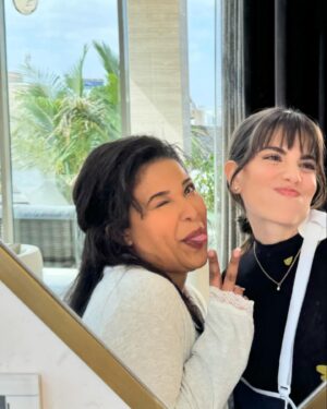 Cynthia Samuel Instagram - Are you watching ? 😜 
‎زوجة واحدة لا تكفي 
EPISODE 11 & 12 
🥰🥰🥰