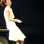 Débora Bloch Instagram - Brincando em cima daquilo, peça de Dario Fo! (2007-2008)