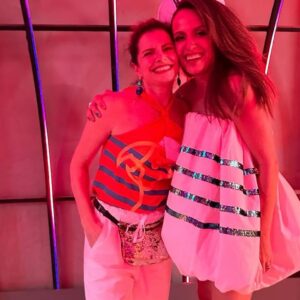 Débora Bloch Instagram - Encontros do carnaval. Obrigada @carnavaldaarara 🎉

#carnaval2024 #carnario