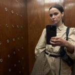 Débora Falabella Instagram - 🤍elevador preferido de SP e uma folga possível