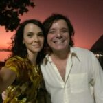 Débora Falabella Instagram - Um álbum de Fim pra lembra que hoje, o primeiro episódio vai passar na @tvglobo ❤️
