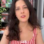 Débora Falabella Instagram - #Repost @uoloficial ・・・ Com estreia nesta semana no Rio de Janeiro, a peça “Prima Facie” traz Débora Falabella interpretando uma advogada criminalista que defende violadores sexuais e humilha mulheres. Para a colunista do UOL Cris Fibe, o objetivo da peça é “propor uma mudança radical num sistema que falha com as mulheres. Um sistema construído e mantido por homens, e que vem ajudando a perpetuar os crimes que não desejam parar de cometer”. 👉 Leia a coluna completa em #Universa 📷 Reprodução/Instagram #UOL #Universa_UOL #UniversaUOL #CrisFibeNoUOL #DeboraFalabella #Teatro #Feminismo #PrimaFacie
