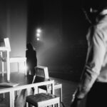 Débora Falabella Instagram – Bastidores do último ensaio do monólogo @primafaciebrasil com a @deborafalabellaoficial 
Ensaio aberto hoje no @teatroadolphobloch e a estreia na semana que vem