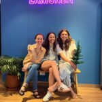 Débora Falabella Instagram - Oba! Saiu minha entrevista no podcast @sedemorar das sensacionais @renatagaspar e @mayaraconstantino_ Comecei o ano enfrentando meus medos e me diverti demais 😂😂😂 Link nos stories