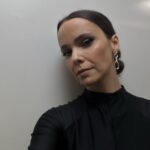 Débora Falabella Instagram – Foi lindo demais! Pre estreia do “FIM”! Que estreia dia 25 de outubro no @globoplay ❤️. 

Coordenação @ticabertani
Styling @andrebraune. 
@pege 
@ao.algo 
@nathalieschreckenberg 
Make @bettepintomakeup