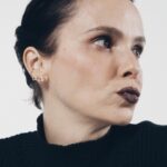 Débora Falabella Instagram - 🩶🤍