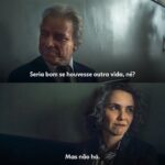 Débora Falabella Instagram – Eu não tô nada bem com esse diálogo… 🤧 #FimNoGloboplay

#PraTodosVerem: Tirinha com um diálogo da série Fim entre os personagens Álvaro, interpretado por Thelmo Fernandes, e Irene, interpretada por Débora Falabella, sentados ao lado um do outro. Álvaro pergunta: Seria bom se houvesse outra vida, né? Irene responde: Mas não há.