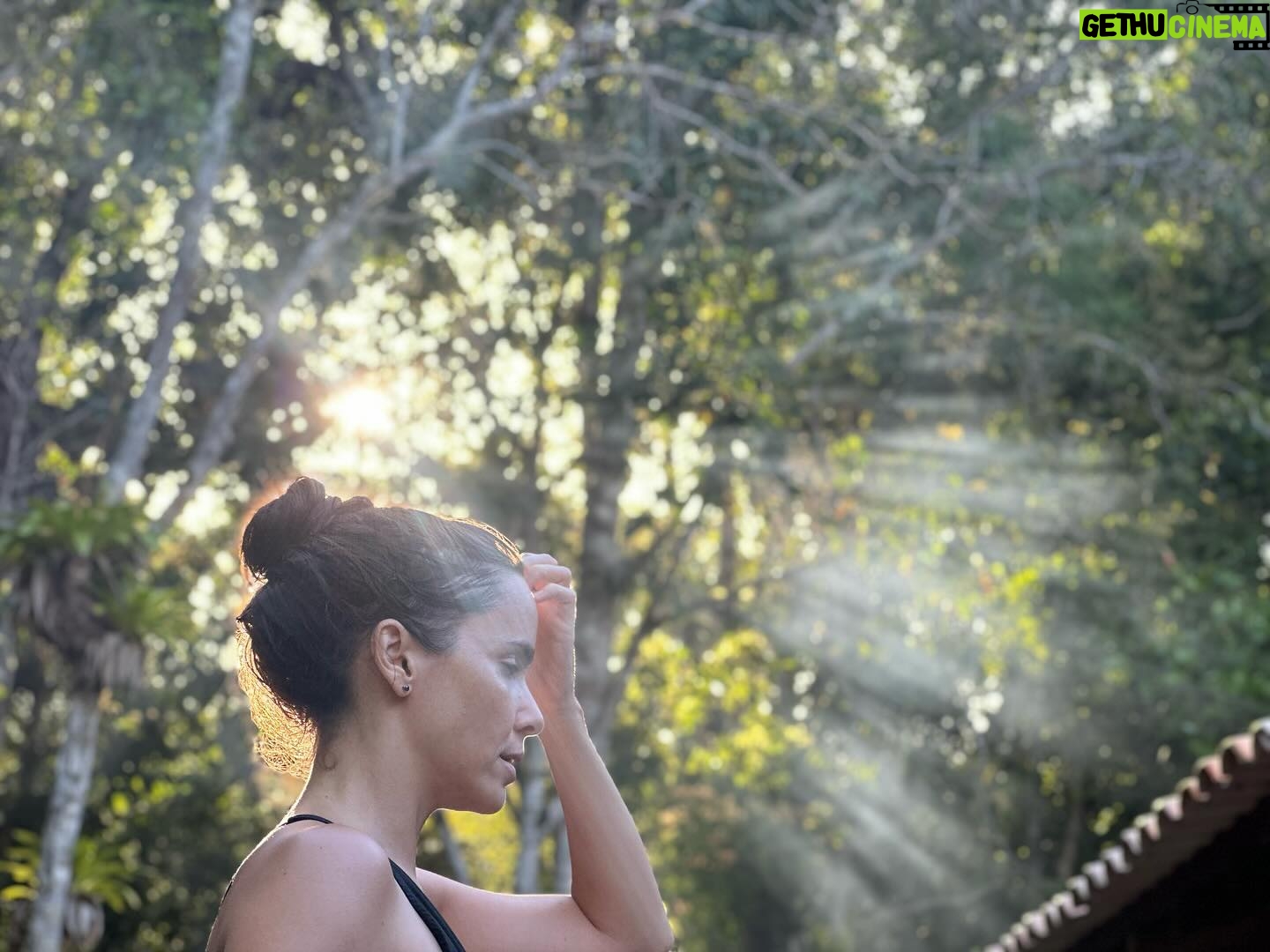Débora Falabella - 18K Likes - 2 de fevereiro. Já com saudades da Bahia 🩵