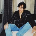 DPR IAN Instagram - When did it all fly by so quickly ? ⛈ you know I wouldn’t change a thing ~ the love I have for my friends, family and everyone of you dreamers that have supported me❤️ i forever will be grateful! I am here for your journey just as you are for mine Thankyou from the bottom of my heart! We will make it through this together ! I promise Happy birthday 🎁 🎂 벌써 32 이라니.. 아직도 많이 부족한 저를 응원해주고 사랑해주셔서 너무 감사합니다 ㅎㅎ 제가 뭐라고 ❤️
