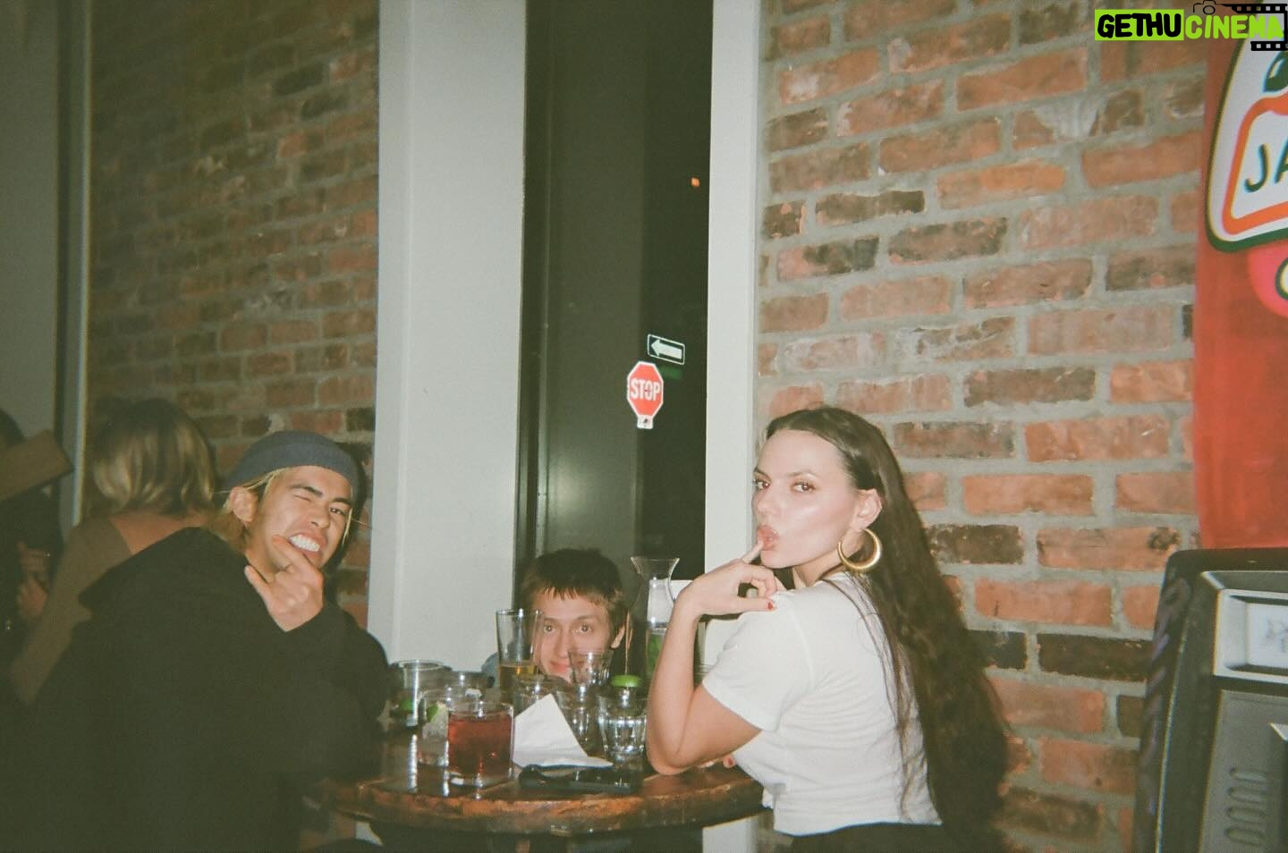 Dafne Keen Instagram - Wrapped on a horror I got to make with these funky people