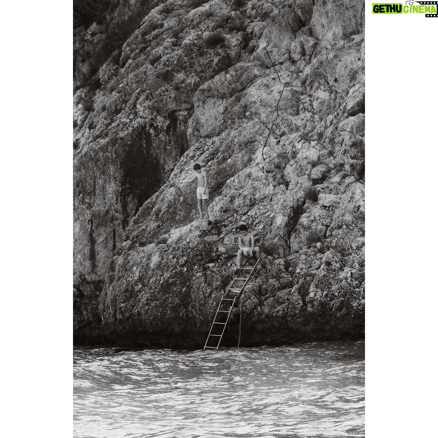 Dafne Keen Instagram - Some B&W shots I took on a boat trip a couple days ago