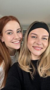 Dagi Bee Instagram - Sehe ich richtig ???? @melina.sophie ist wieder zurück???? 😍😍😍