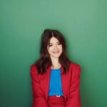 Daisy Edgar-Jones Instagram - This is a little belated but thank you so much @gdnsaturday for this lovely interview and @guto_photographer for your heckin cool 📸