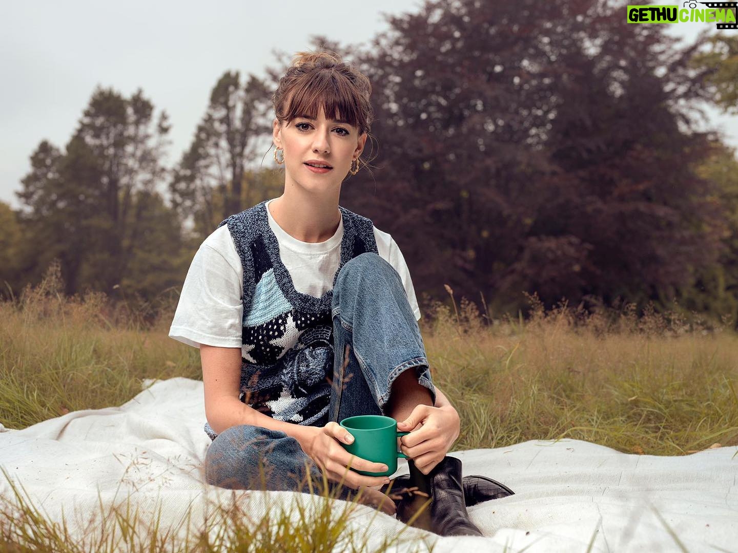 Daisy Ed Actress Daisy Edgar-Jones HD Instagram Photos and Wallpapers July 2021 ...