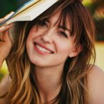 Daisy Edgar-Jones Instagram - 🌞@stylistmagazine