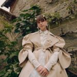 Daisy Edgar-Jones Instagram – This coat 😍😍😍
Thank you #HM @hm #SimoneRochaxHM @tylersphotos @robbiespencer @michealward @adwoaaboah @kesewa.aboah @tess_mcmillan @iamkelseylu @frankiegoestohayward @fayeweiwei @mouchettebell aramishmangi