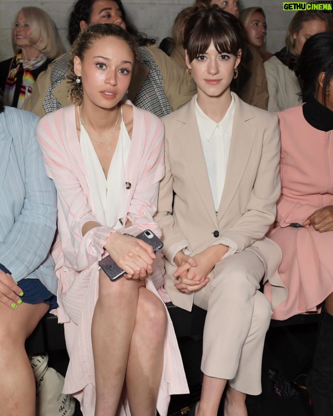 Daisy Edgar-Jones Instagram - @roland_mouret Autumn-Winter 2020 show with the lovely @ellaraesmith 🌸 (enjoy my hand clasp)