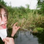 Daisy Edgar-Jones Instagram – Where the crawdudes be diddle daddling ๐ฆ I canโt wait for you to see Kyaโs marsh in all its glory and thank you to the Crawdads team for working so hard to bring this beautiful story to life. Thatโs a wrap. See you way out yonderโจ@sonypictures @hellosunshine @crawdadsmovie @authordeliaowens